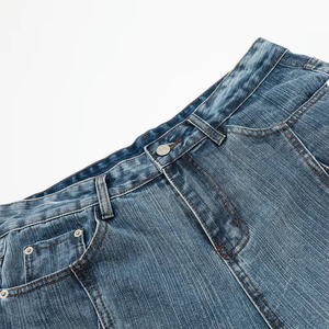 Shorts en jean mi-longs décontractés pour hommes, écologiques, respirants, avec logo frontal, style streetwear déstructuré, coupe ample et droite, jambe large - Product Image 5