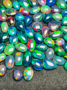 Opale d'Éthiopie naturelle, pierre précieuse en vrac, cabochon ovale, jeu de couleurs, cirée et huilée, certifiée IGI, traitée thermiquement pour la fabrication de bijoux - Product Image 2