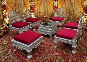 Ensemble de chaises de mandap de mariage Rajhans Manufacturers, vintage, luxueuses, classiques, professionnelles, traditionnelles, élégantes, fabriquées à la main en métal - Product Image 2