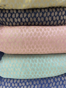 Tissu brocart Butti Banarasi 100% polyester, 44 pouces, 95 GSM, motif floral métallique, pour vêtements ethniques et habillement - Product Image 6