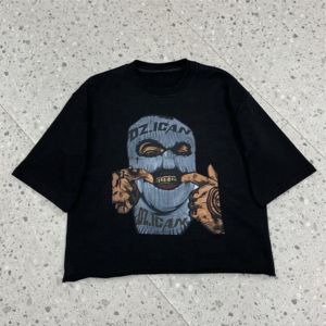 Camiseta Oversize de Streetwear Personalizada con Bajo Cortado, Hombros Caídos y Cuello Redondo, Diseño Gráfico Serigrafiado |   Algodón de 240 GSM - Product Image 5