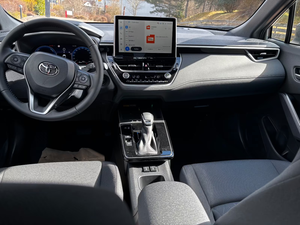Toyota Corolla Cross 20 Comfort Style FWD Compact SUV Gasoline Automatic Left Hand Drive Export Quality - Product Image 3