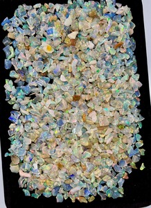 Opales naturelles en vrac, taille brillante, polies, blanc opalescent, feu multicolore, 3-6 mm, 1-5 carats, Éthiopie, Mehrajuddin Gems - Product Image 6