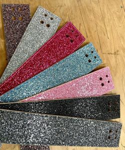 Cinturones de levantamiento de pesas Glitter Ladies con logo personalizado / Cinturones de powerlifting para gimnasio, de cuero, con soporte lumbar resistente. - Product Image 6