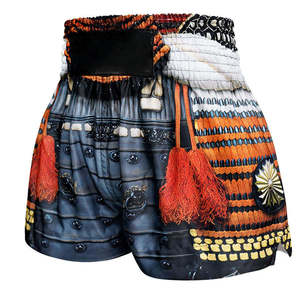 Pantalones Cortos de Boxeo Personalizados de Satén con Parche con Logotipo en la Espalda, Pantalones Amarillos para Entrenamiento de Muay Thai - Product Image 5