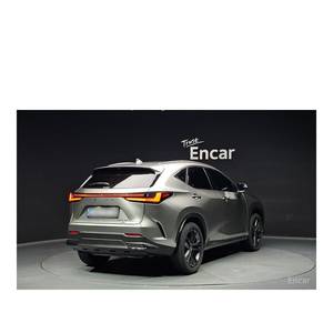 Lexus NX Premium 2024 con Cámara Trasera, Asientos de Cuero, Volante a la Izquierda - 15,415 km, 12 Meses de Garantía - Product Image 2