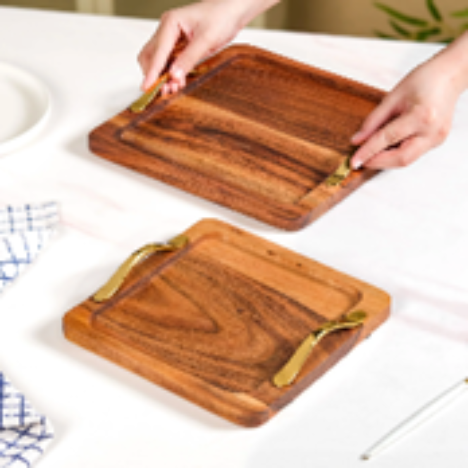 Natural Wood Brown