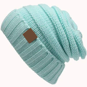 Bonnets en tricot légers pour hommes, conçus pour la chaleur, le confort et l'utilisation quotidienne en hiver - Product Image 3