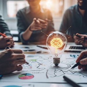 UNIVENTURE : Moteurs de conversion et cadres de visionnement avancés pour la croissance des directeurs créatifs professionnels - Product Image 6