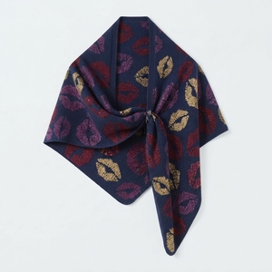 Châle tricoté uni, chaud, polyvalent et minimaliste pour femmes - Product Image 4