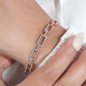 Pulsera de Diamantes en Oro Rosa de 14K para Mujer, Diseño de Eslabones Rectangulares, Uso Diario, Diamantes Naturales Redondos de Color D-E-F - Product Image 1