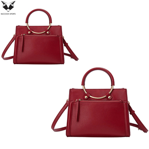 Sacs fourre-tout pour femmes en PU, faits main, élégants, toutes saisons, nouvelle collection 2026, qualité supérieure, tendance, personnalisables avec logo, par le meilleur fournisseur - Product Image 6