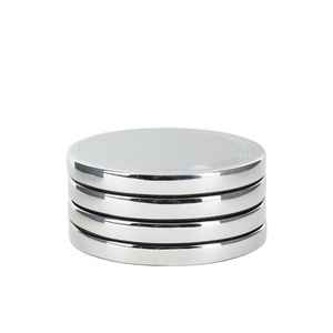 Posavasos de acero inoxidable con soporte Juego elegante para uso en la Oficina y el hogar Calidad superior y diseño duradero - Product Image 1