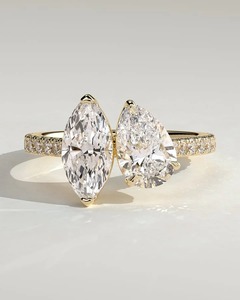 Anillo de compromiso Zenavelle con diamantes cultivados en laboratorio, corte marquesa y pera, estilo Toi et Moi, certificado IGI - Product Image 1