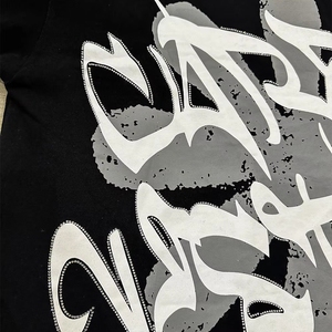 Camiseta Corta para Mujer 100% de Alta Calidad, Tela Suave Estadounidense, Logotipo Personalizado, Ajuste Cómodo, Calidad de Exportación - Product Image 4