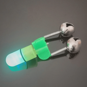 Allarme LED per Pesca Notturna 10/40 PC con 2 Campanelli e Luce, Clip per Punta Canna, Indicatore di Abboccata Premium per Pesca Notturna - Product Image 4