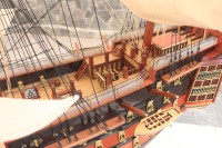 Modèle de bateau HMS Victory Lord Horatio Nelson - Grand modèle de bateau à voile en bois - Fabriqué à la main - Décoration de maison polie pour les amateurs de navigation