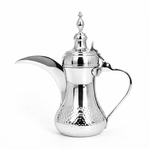 Cafetera Árabe Dallah Raslan de Acero Inoxidable con Acabado Pulido Espejo, Diseño Saudí, Grado Alimenticio, Portátil y de Mano, Acabado Plateado - Product Image 5