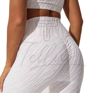 Ensemble de leggings et soutien-gorge de sport personnalisés pour femmes – Tenue de fitness et de yoga - Product Image 2