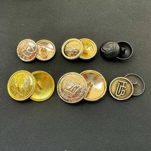 Boutons en métal ronds à tige pour uniformes et costumes, vente en gros - Product Image 3