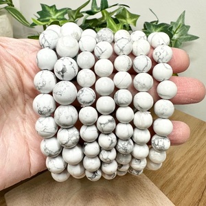 Bracelet en howlite blanche naturelle Chakralume pour la guérison, la réiki et l'énergie, bijoux certifiés GTC, cadeau unisexe, 8 mm - Product Image 5