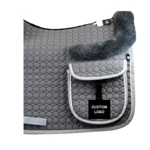 Tapis de selle équestre personnalisé le plus vendu avec poche et fourrure |   Fournisseur d'articles équestres en gros - Product Image 2
