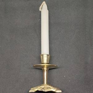 High Quality Brass Vintage <b>Small</b> <b>Candle</b> Holder With Irregular Shape And Polish Finished For Home Decoration Metal <b>Candle</b> Stand - Product Image 3