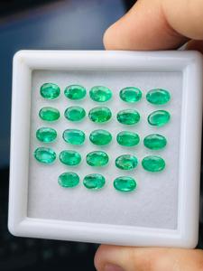 Lot de pierres précieuses d'émeraude naturelle de Zambie, taille ovale, qualité AAA, lueur et couleur magnifiques, coupe et polissage parfaits pour la création de bijoux. - Product Image 3