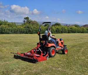 Top Quality Kubota BX261 Lawn Mower Tractor Fast Delivery and Wholesale Deal for Smart Buyers Worldwide With Best Discount Offer - Product Image 1