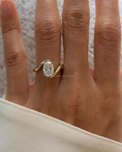 Anillo de Compromiso/Boda Vintage de Oro Amarillo de 14k con Diamante Cultivado en Laboratorio IGI/GIA, Unisex, Oro Blanco Fino para Aniversario, Ideal para Fiestas - Product Image 1