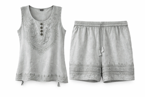 Fabricante de Conjuntos de Top y Pantalones Cortos Bordados de Viscosa para Mujer - Product Image 5