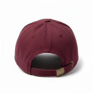 Gorras de Béisbol de Tela de Gamuza de Lujo, Logotipo Personalizado en Relieve, Correa con Hebilla Metálica, Gorras de Moda Urbana Premium - Product Image 1
