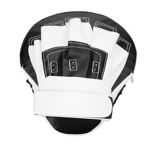 Guantes de Boxeo de Piel Sintética Rojos y Negros con Correas de Muñeca Ajustables, Equipo de Entrenamiento de Artes Marciales para Adultos, Diseño Antideslizante - Product Image 4