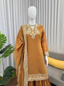 Conjunto de Salwar Kameez Sharara Dupatta Reversible de Chanderi Bordado Marrón de NiMa Creations, de Secado Rápido, para Mujer, Estilo Indio/Pakistaní - Product Image 5