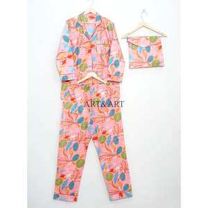 Pijama de algodón auténtico indio estampado a mano, talla grande, suave, conjunto de pijama a juego, cómodo, vibrante, con estampado floral, en varios colores. - Product Image 4