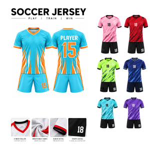 Tenue de football personnalisée bleu orange géométrique sublimée, anti-humidité, 100 % polyester, manches courtes, coupe classique pour homme adulte - Product Image 3