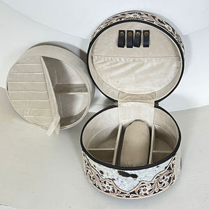 New Luxury Western Hand <b>Tooled</b> <b>Leather</b> Round Makeup Case Genuine Cowhide <b>Leather</b> Jewelry & Cosmetic Travel Storage Organizer - Product Image 6