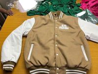 Veste universitaire premium unisexe avec broderie chenille et manches en cuir – Veste de baseball – Produits les plus vendus