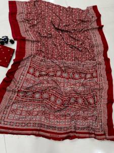 Hermoso Sari con Estampado Ajrakh y Trabajo de Espejos Reales - Product Image 4