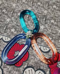 Cadenas de resina personalizables de gran tamaño y colores claros, disponibles en varios colores. - Product Image 6