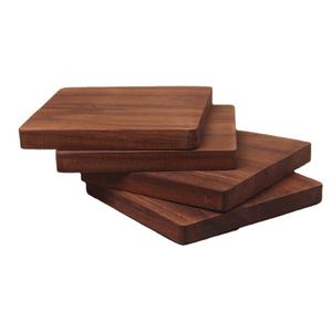 Nouveau dessous-de-verre carré en bois de noyer noir nordique, support thermique en bois, dessous-de-plat en bois massif, personnalisable avec logo gravé - Product Image 2