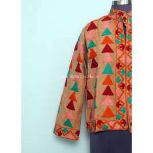 Chaqueta corta bordada a mano, estilo étnico, abrigo de invierno, venta al por mayor, ropa exterior tradicional de moda para fiestas y eventos. - Product Image 3