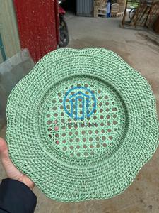 Cargador de mimbre hecho a mano con placa decorativa de ratán marrón azul para mesa de comedor costera y Bohemia - Product Image 5