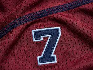 Maillot de football personnalisé sublimé bordeaux Cougars numéro 7, manches courtes, uniforme d'équipe athlétique respirant de haute qualité, le plus vendu - Product Image 4