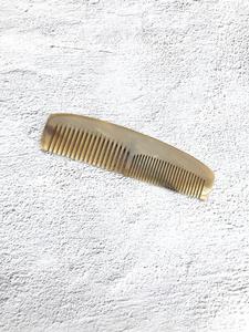 Elegant Modern Handmade Cow Horn Hair <b>Comb</b> Eco-Friendly Anti-Frizz <b>Wide</b> Tooth Grooming Natural Shape Business Gift Home Decor - Product Image 6