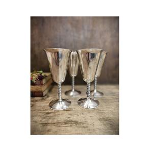 Grands verres à vin incassables en acier inoxydable mat doré, design moderne, pour fêtes - Product Image 1