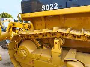 Maquinaria Pesada de Alta Calidad al Mejor Precio, Bulldozer Usado Shantui SD22 en Buenas Condiciones a Precio Económico - Product Image 5