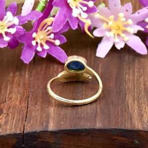 Bague Aile d'Ange en Lapis Lazuli Naturel, Plaqué Or 18 carats, Bague Fine Minimaliste, Bijou pour Amoureux des Animaux - Product Image 6