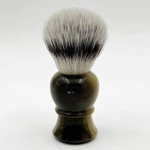 Cepillo Redondo Ecológico Hecho a Mano de Cuerno de Búfalo de ILAHI con Mango de Cuerno para Afeitar y Personalización de Halloween - Product Image 3