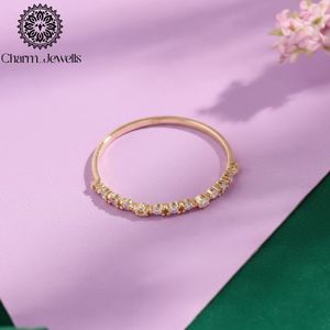 Anillo de Compromiso Charm Jewells con Moissanita Corte Cojín y Diseño Floral, Plata 925 con Engaste de Garras, Estilo Clásico para Mujer, Certificado IGI, Oro 3g - Product Image 1